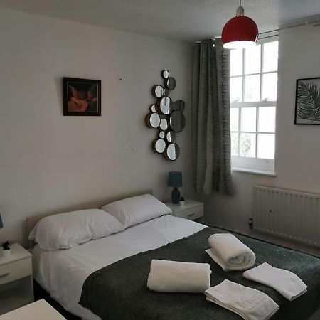 Entire Flat In Kings Cross Apartment ลอนดอน ภายนอก รูปภาพ