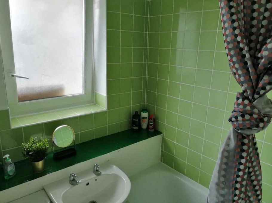 Entire Flat In Kings Cross Apartment ลอนดอน ภายนอก รูปภาพ